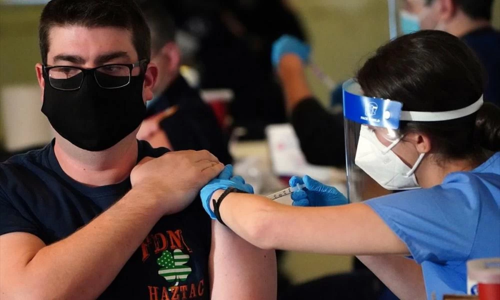 ΗΠΑ: Συζητήσεις με τις αεροπορικές για τα ψηφιακά πιστοποιητικά εμβολιασμού